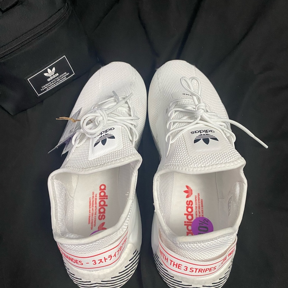 Adidas NMD R1 V2 ‘White Black Scarlet’ JD Sports Exclusive Sneakers - Picture 2 of 4
